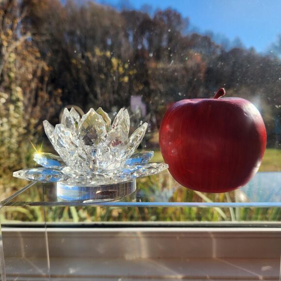 Crystal Lotus Flower Candle Holders w Candles Holly Shape Leaf Set 2 Shannon VTG - Picture 5 of 15